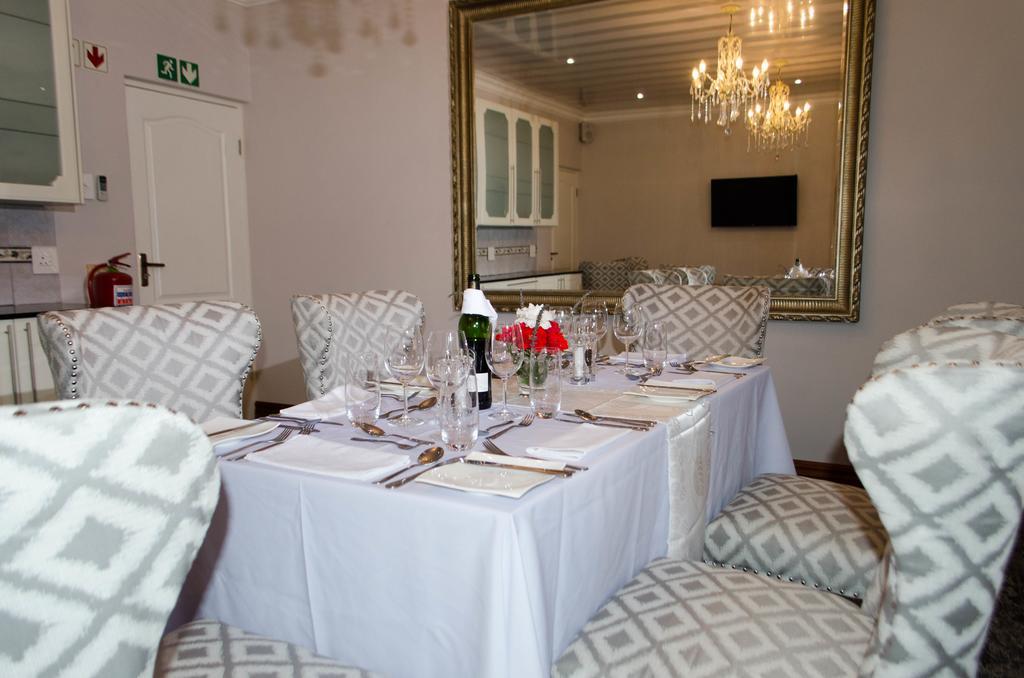 Classique Grace Boutique Hotel Sandton Zimmer foto