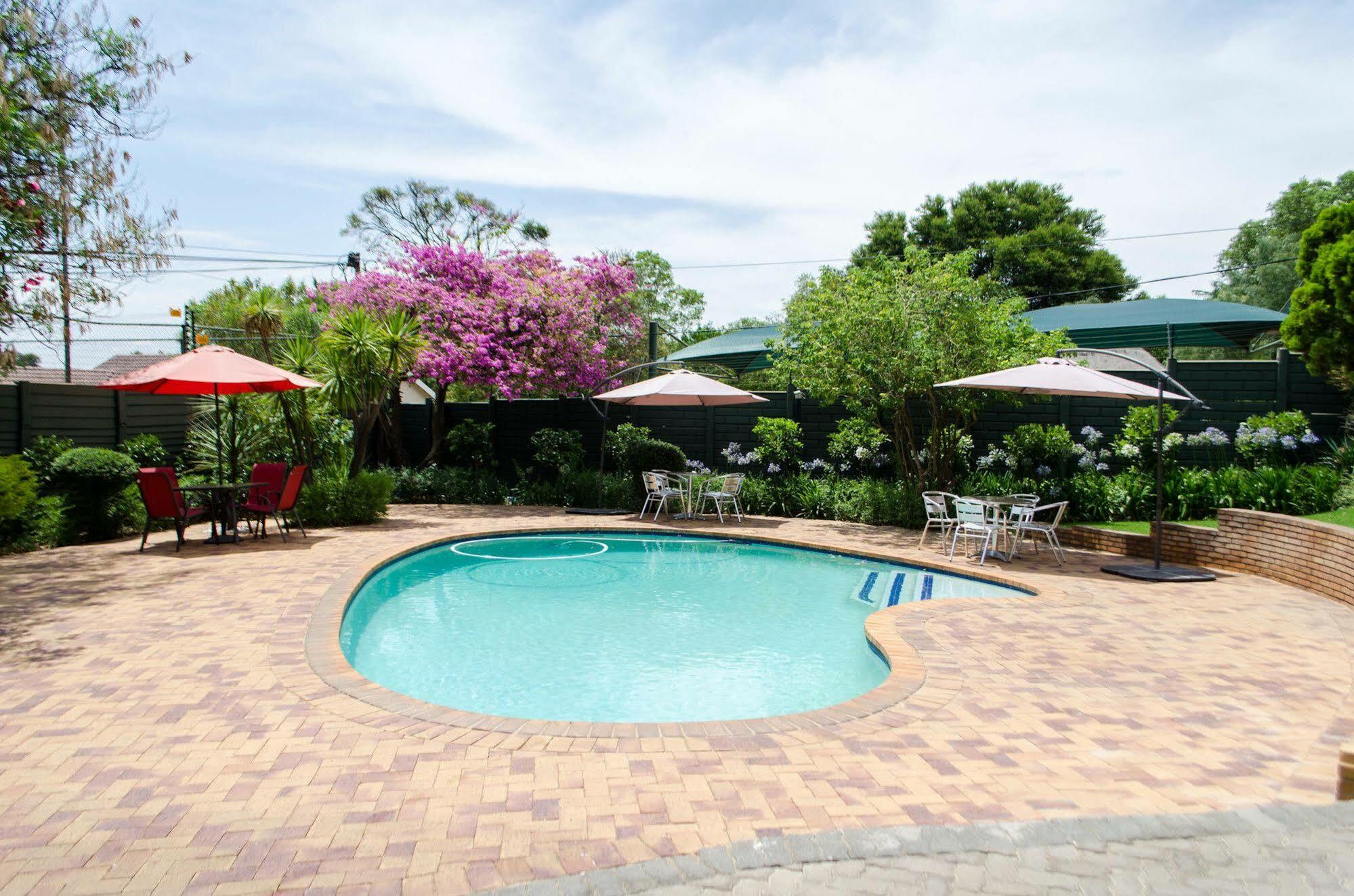 Classique Grace Boutique Hotel Sandton Exterior foto